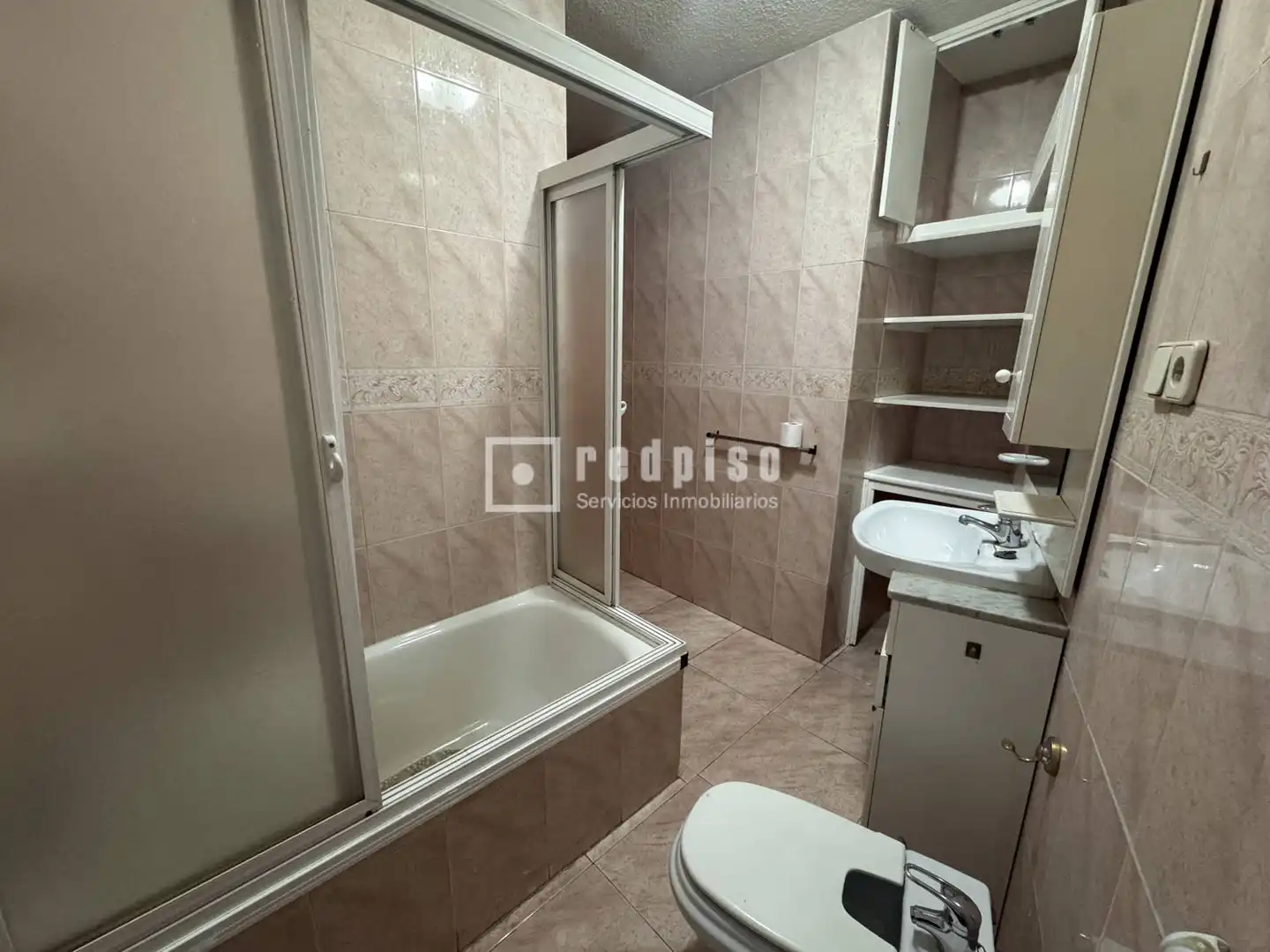 Baño de Piso en venta en Madrid con Calefacción