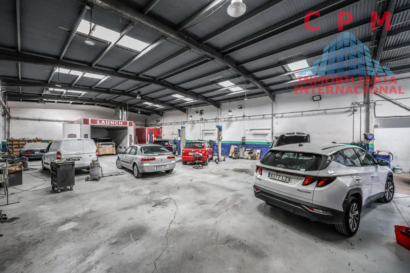 Nave industrial en venta en Velilla de San Antonio