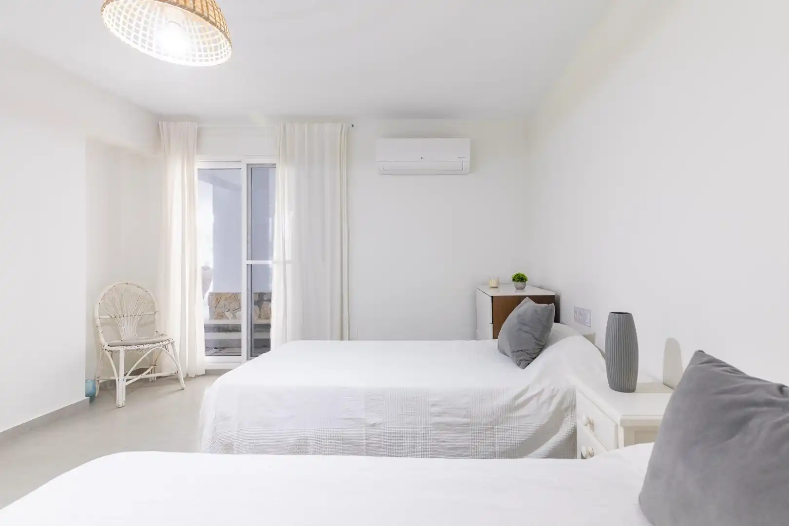 Schlafzimmer von Haus oder Chalet zum Verkauf in Dénia mit Klimaanlage, Heizung und Privatgarten