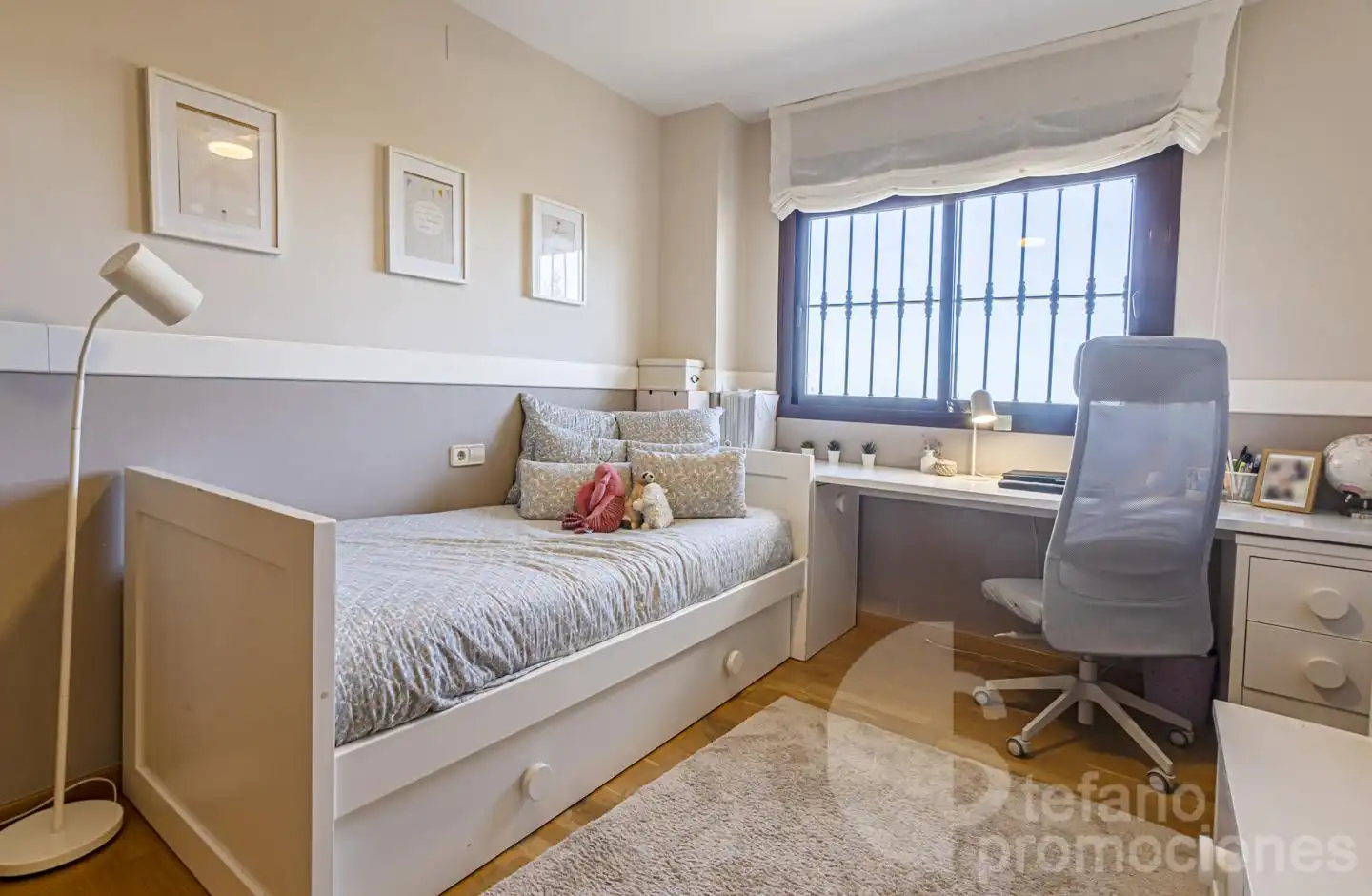 Habitación de Casa adosada en venta en Málaga con Aire acondicionado, Jardín privado y Parquet