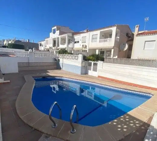 Reihenhaus mit Pool zum Verkauf in La Mata, imagen 2