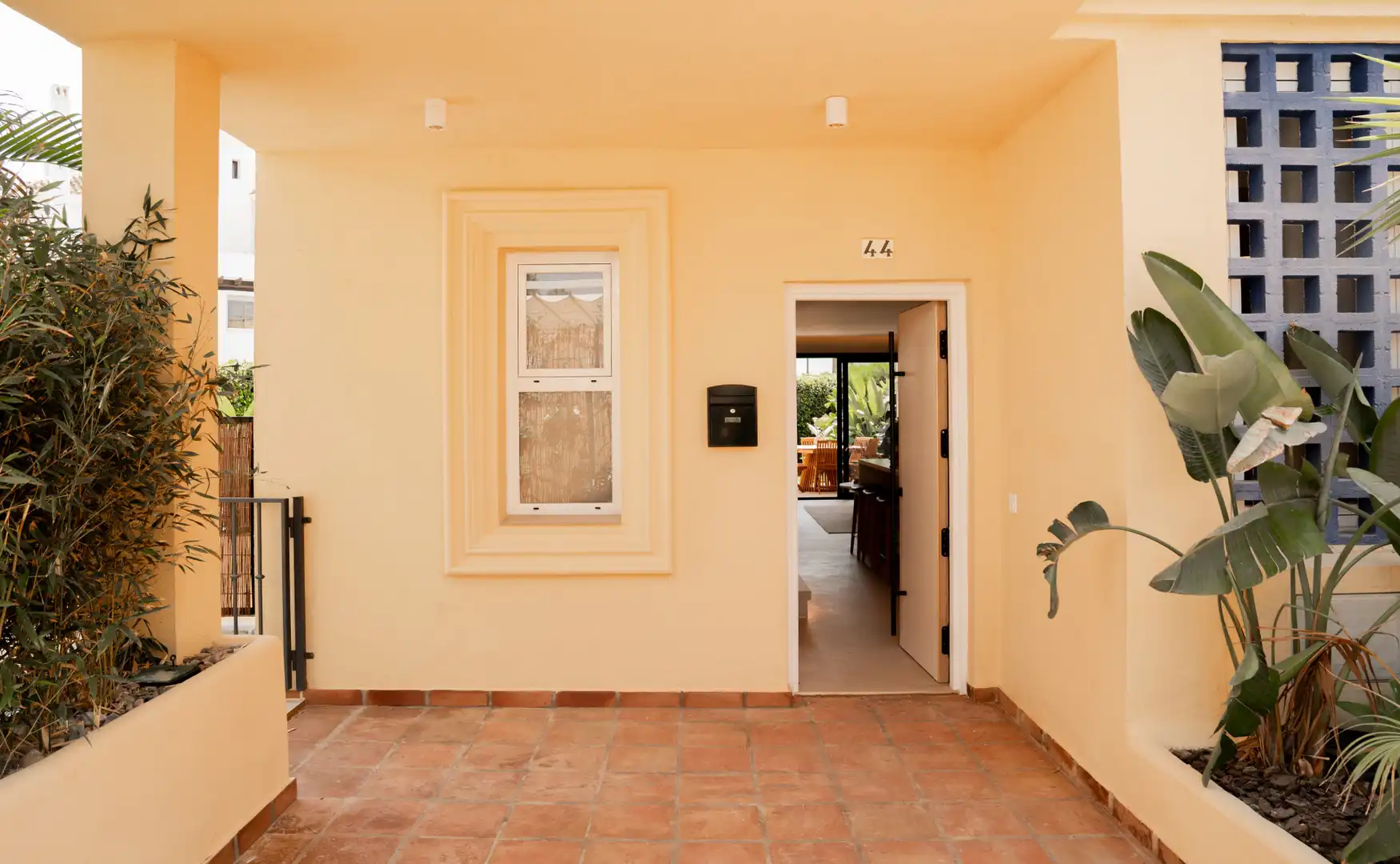 Casa adosada en venda en Marbella amb Aire condicionat, Jardí privat i Terrassa