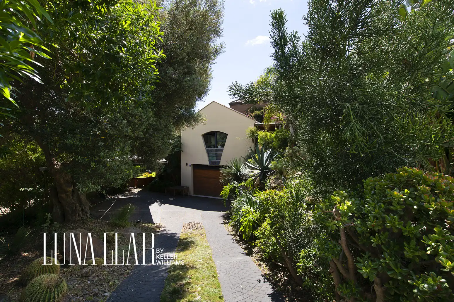 Außenansicht von Haus oder Chalet zum Verkauf in Castelldefels mit Terrasse und Schwimmbad