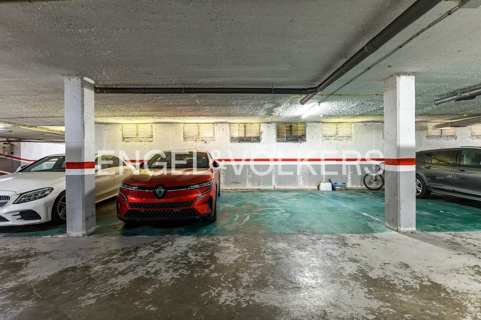 Parking of Flat for sale in Gavà  with Air Conditioner, Heating and Parquet flooring