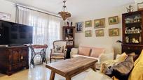 Sala d'estar de Casa adosada en venda en Mijas amb Terrassa i Piscina