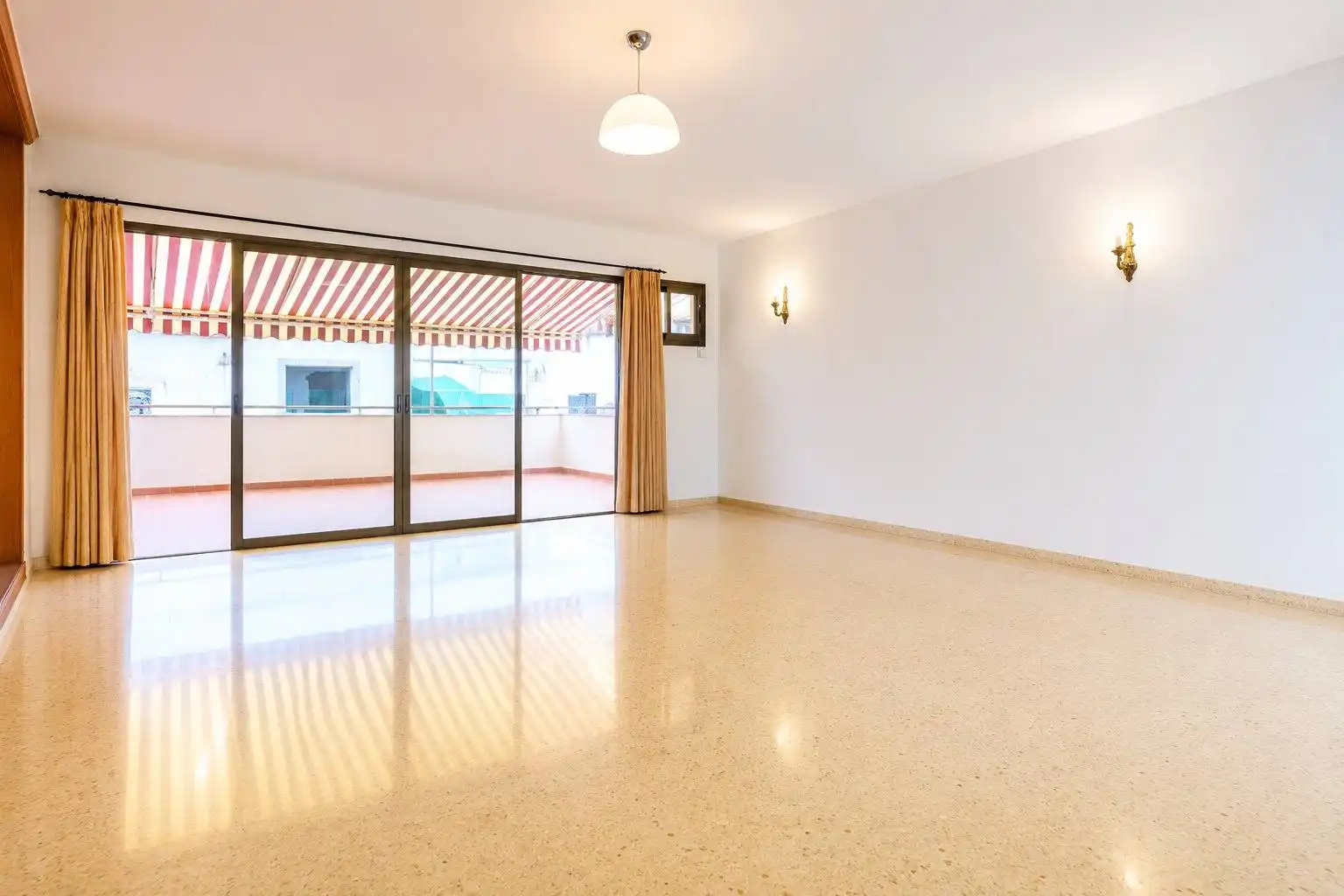 Residencial amb ascensor en venda a Calle LA NAVAL, imagen 6