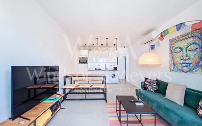 Sala d'estar de Apartament en venda en Sant Josep de sa Talaia amb Aire condicionat, Terrassa i Moblat