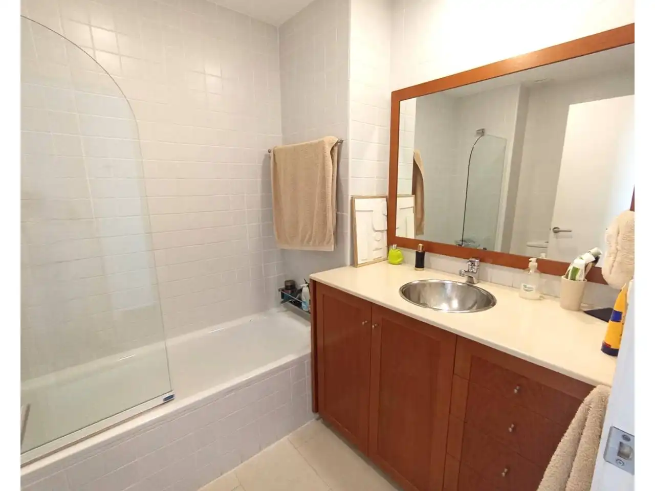 Badezimmer von Wohnung zur Miete in Sant Cugat del Vallès mit Klimaanlage, Heizung und Parkett