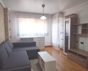 Living room of Flat to rent in  Murcia Capital  with Air Conditioner, Heating and Parquet flooring