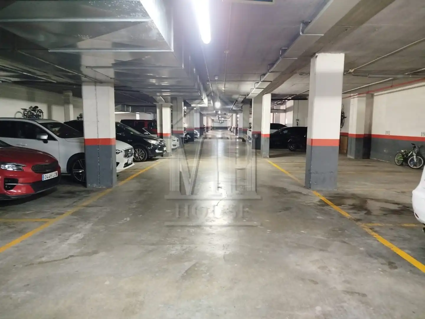Parking of Flat for sale in Badalona  with Air Conditioner, Heating and Furnished