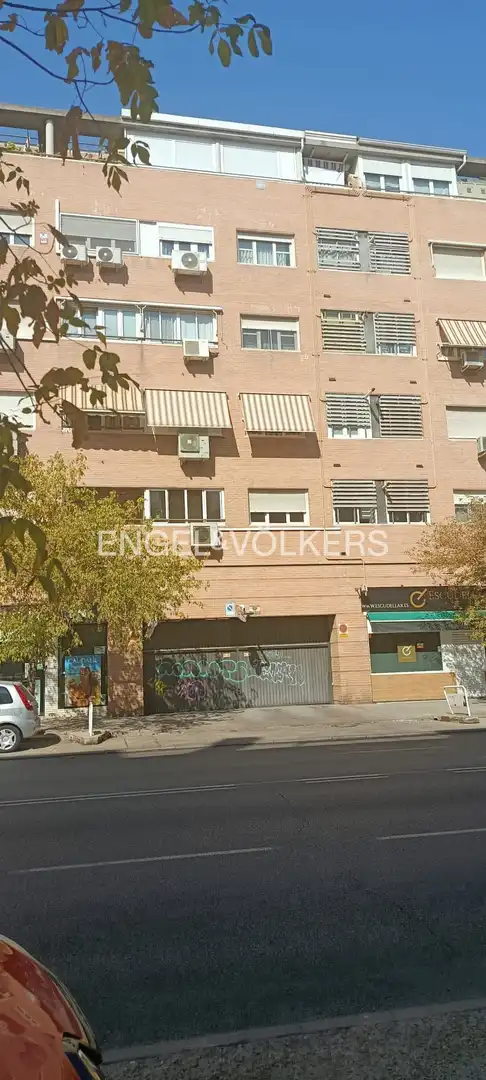 Exterior view of Flat for rent in Madrid  with Heating and Pets allowed