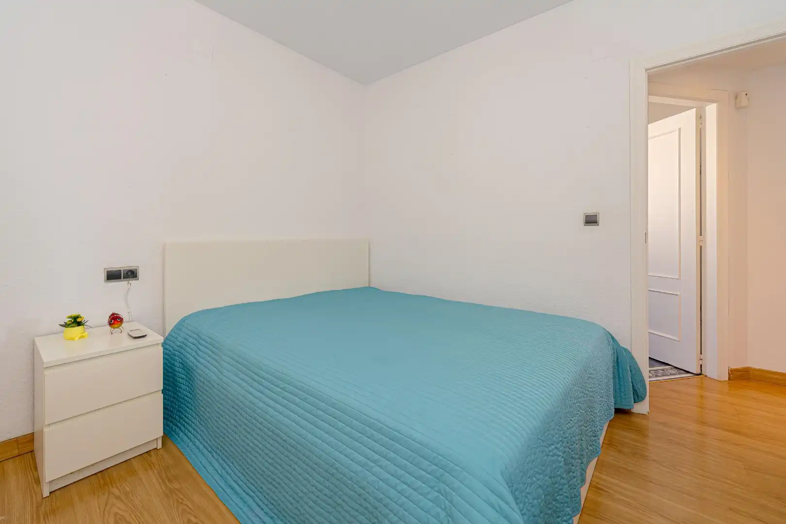Habitación de Casa o chalet en venta en La Nucia con Aire acondicionado, Calefacción y Jardín privado