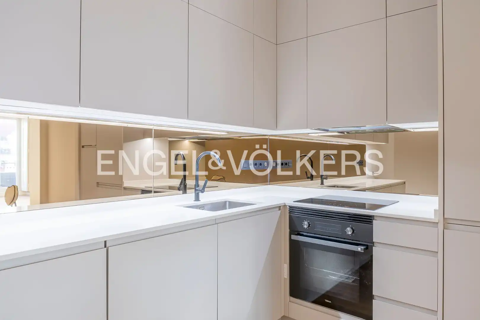 Kitchen of Flat for sale in Centro