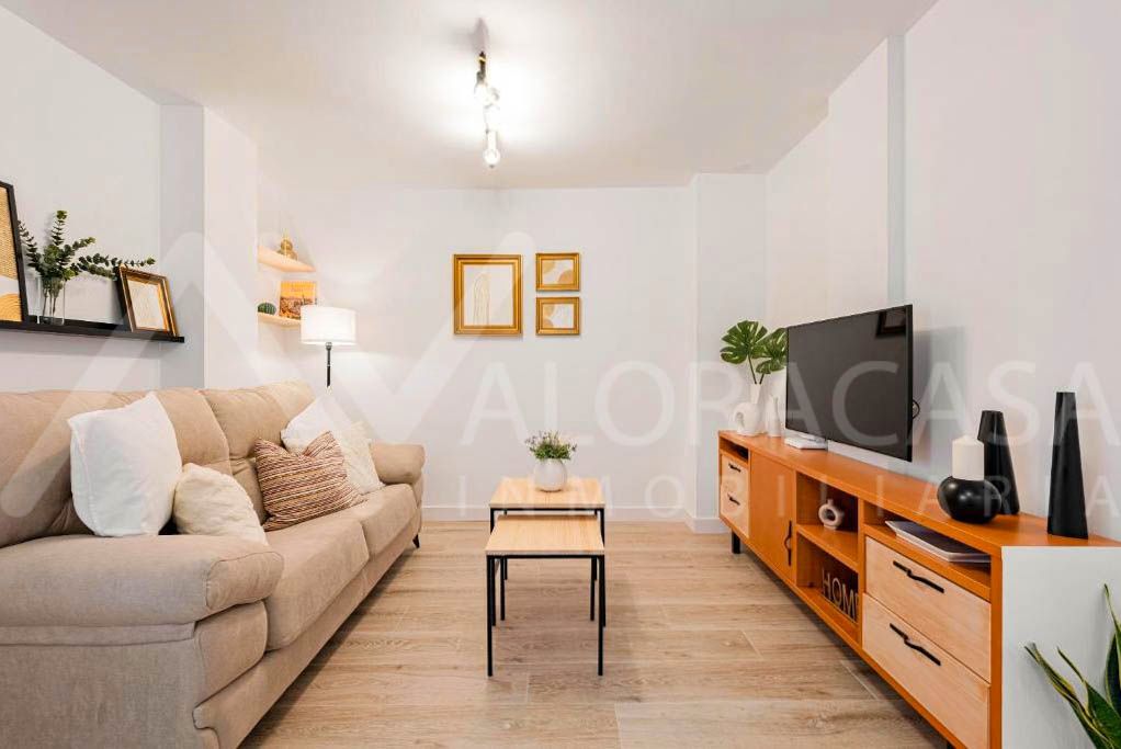 Sala d'estar de Pis en venda en Málaga Capital amb Aire condicionat, Calefacció i Moblat