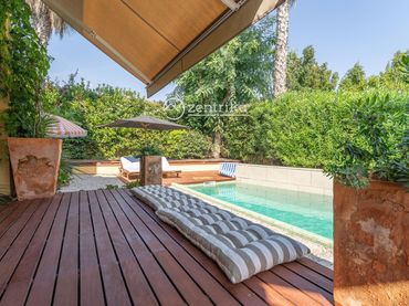 Chalet con piscina en venta en Cedres Dels