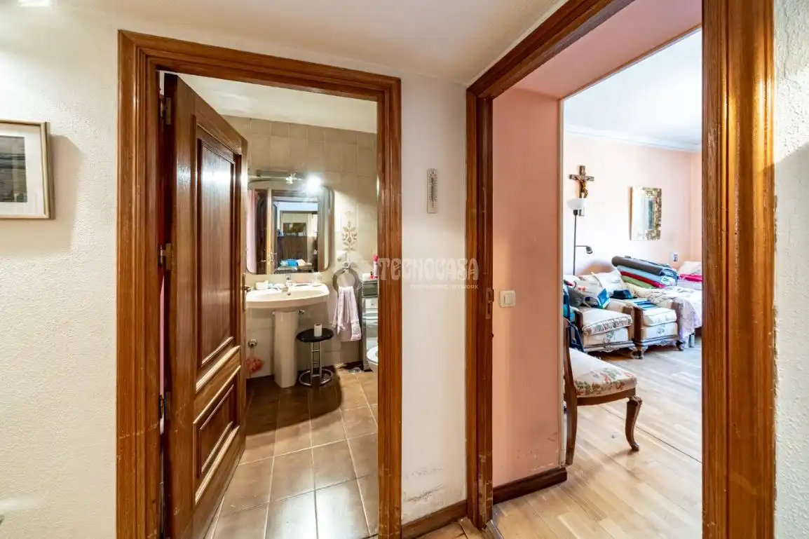 Flat for sale in Madrid  with Heating