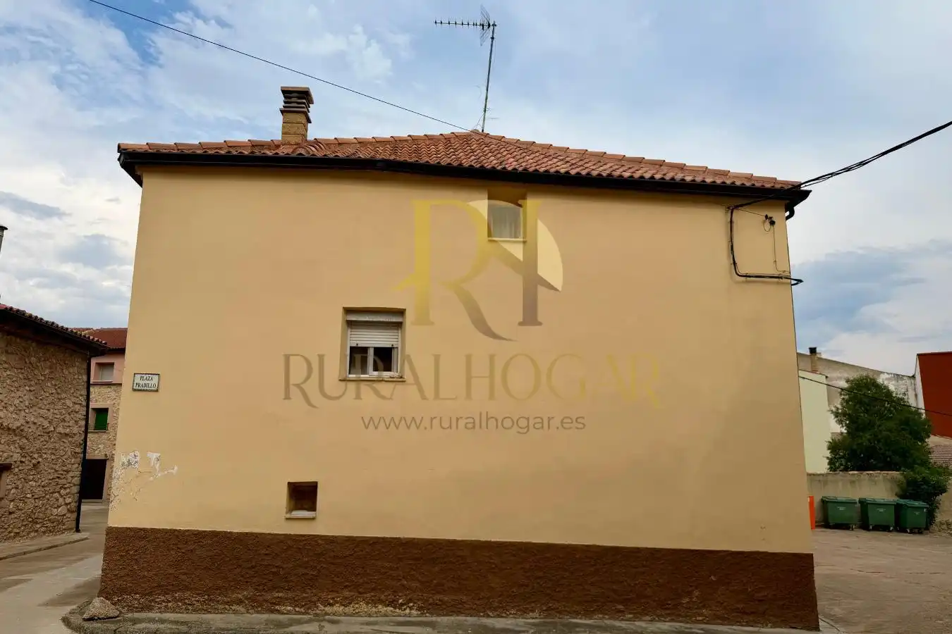 Vista exterior de Casa o chalet en venta en Traíd con Calefacción, Trastero y Amueblado