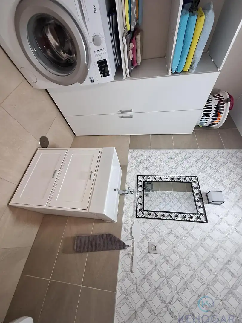 Piso con piscina en venta en Entrenúcleos, imagen 27