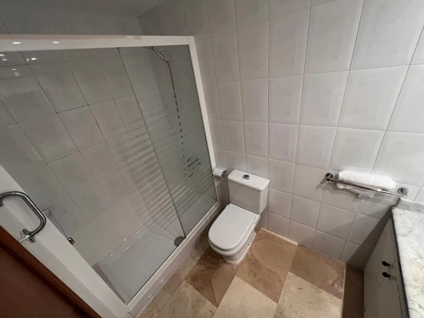 Bathroom of Apartments for sale in Calafell  with Heating and Terrace