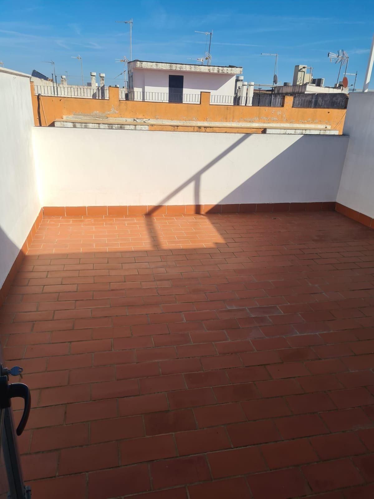 Dúplex de lloguer a Calle Calle Joaquín  Sama Naharro, Huerta de la Reina - Trassierra