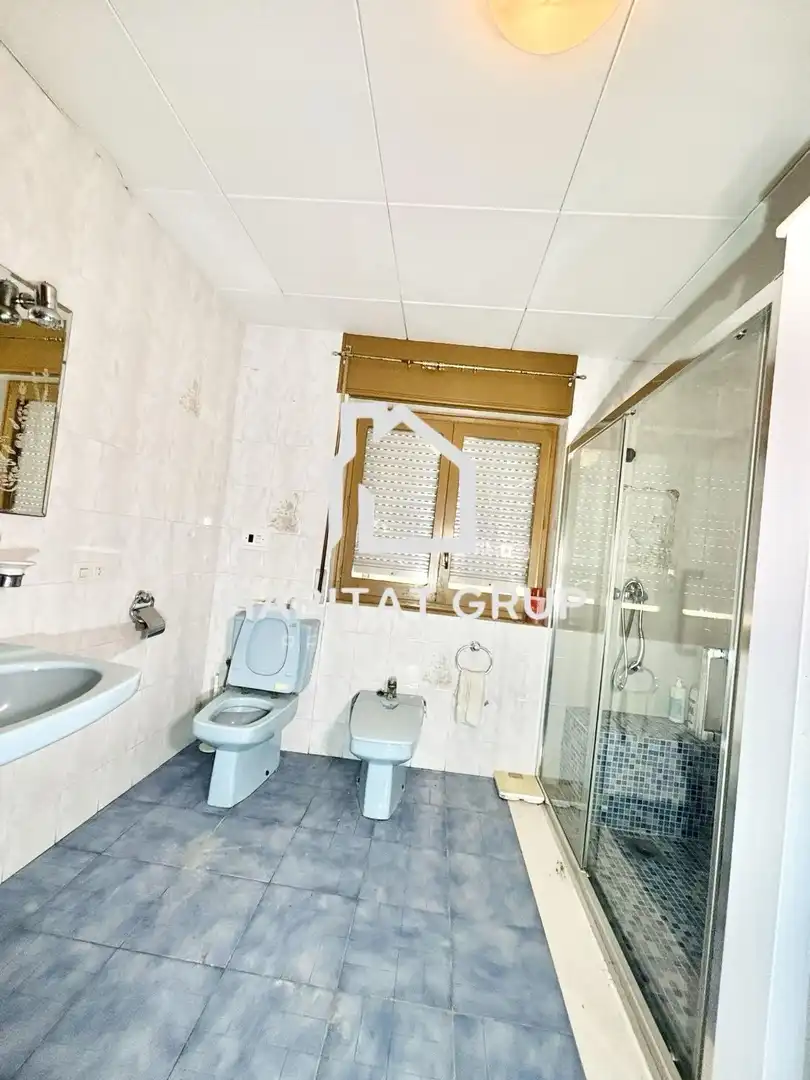 Baño de Casa adosada en venta en Gandesa con Terraza y Trastero