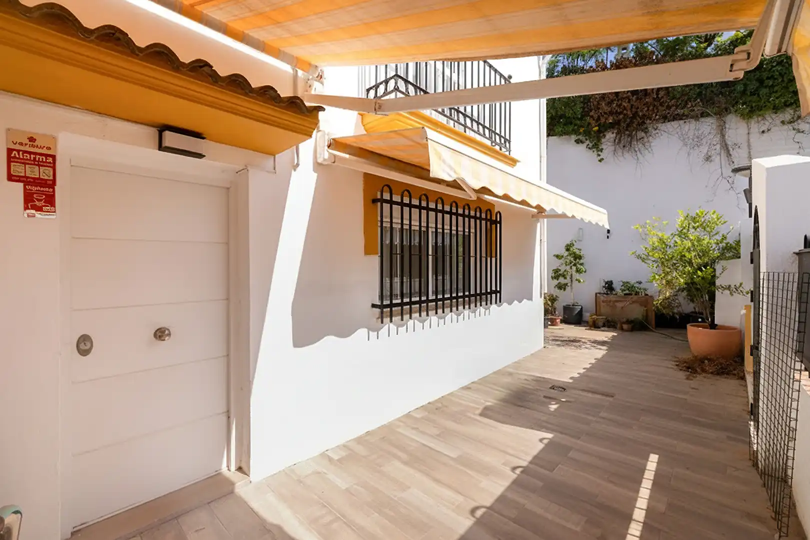 Terraza de Casa adosada en venta en Málaga con Aire acondicionado, Calefacción y Jardín privado