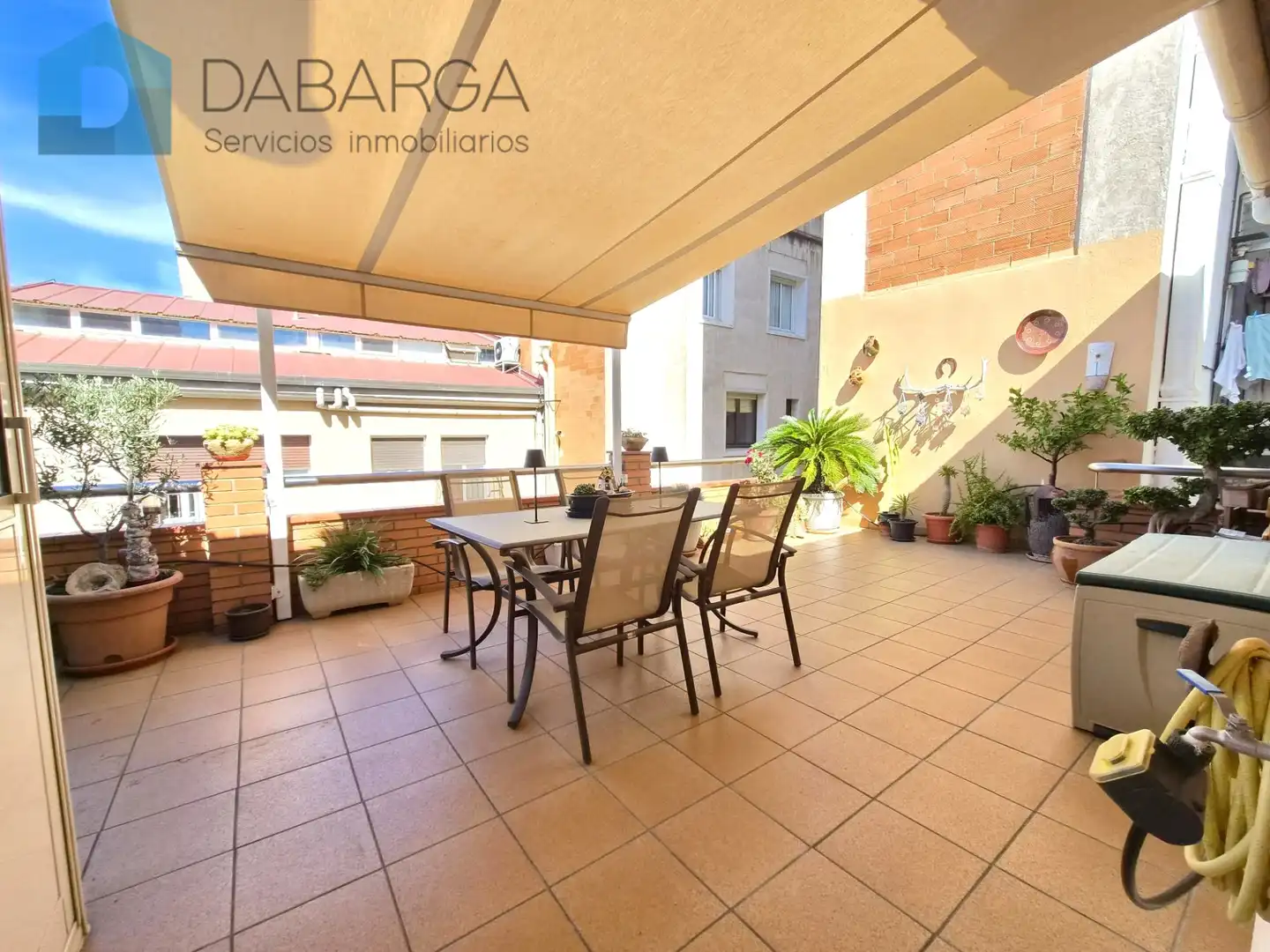 Piso con terraza en venta en Carrer dels Afores, imagen 2