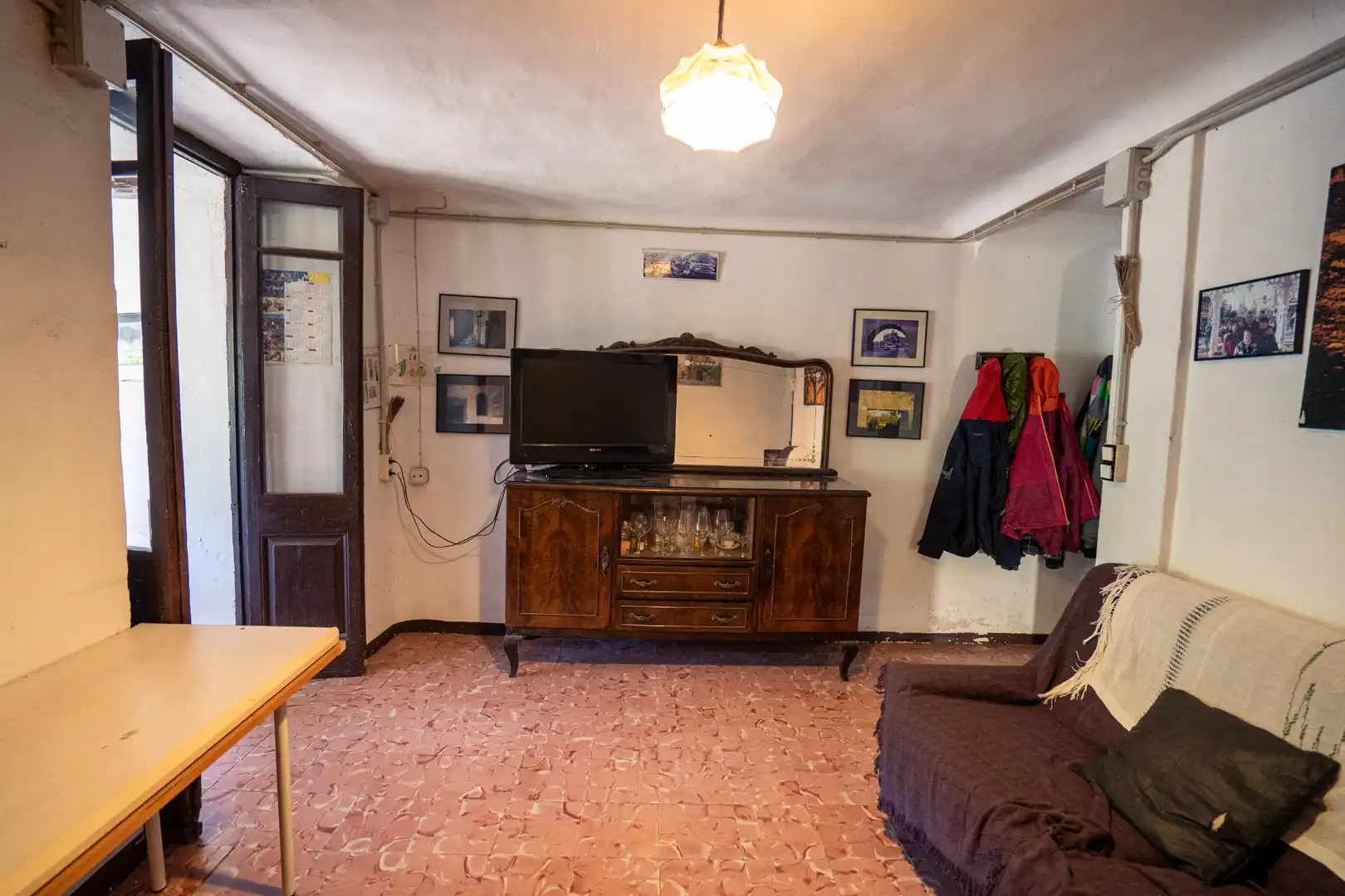 Sala d'estar de Casa adosada en venda en Mura amb Terrassa, Traster i Balcó