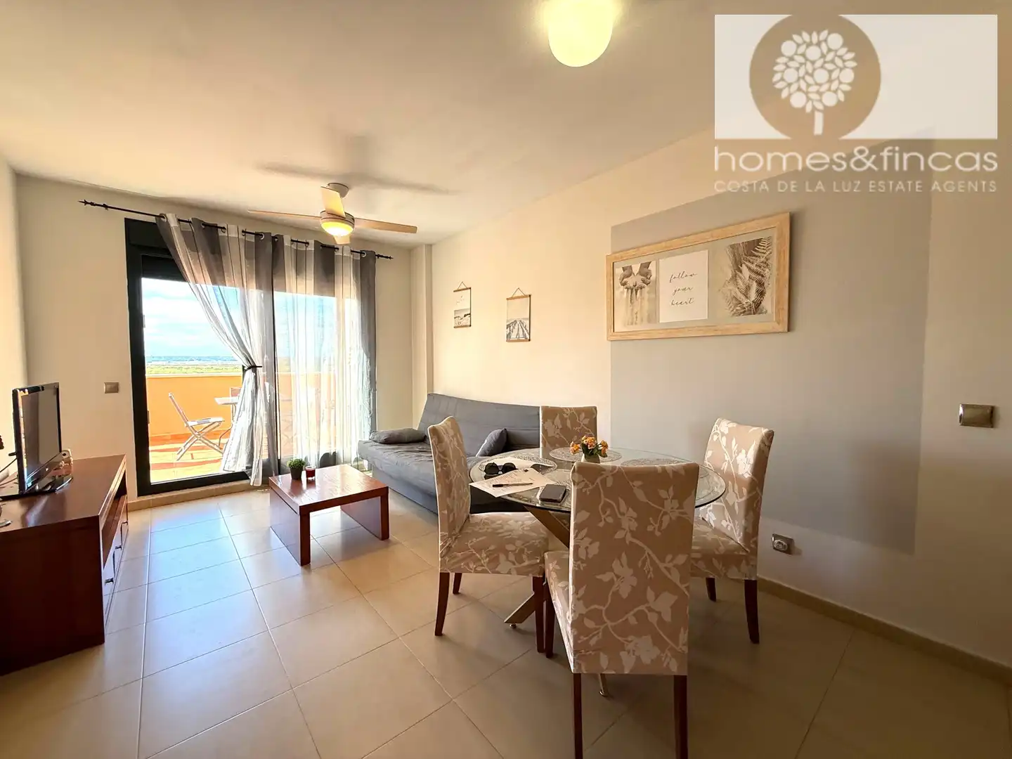 Sala de estar de Ático en venta en Ayamonte con Aire acondicionado, Amueblado y Piscina comunitaria