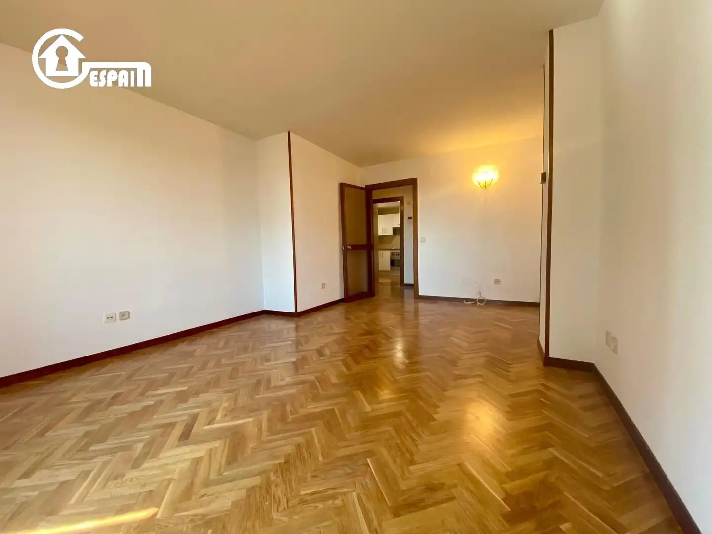 Living room of Flat for sale in Madrid  with Heating, Private garden and Terrace