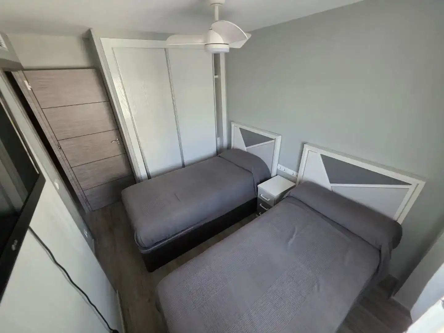 Schlafzimmer von Wohnung zur Miete in Gandia mit Klimaanlage, Schwimmbad und Möbliert