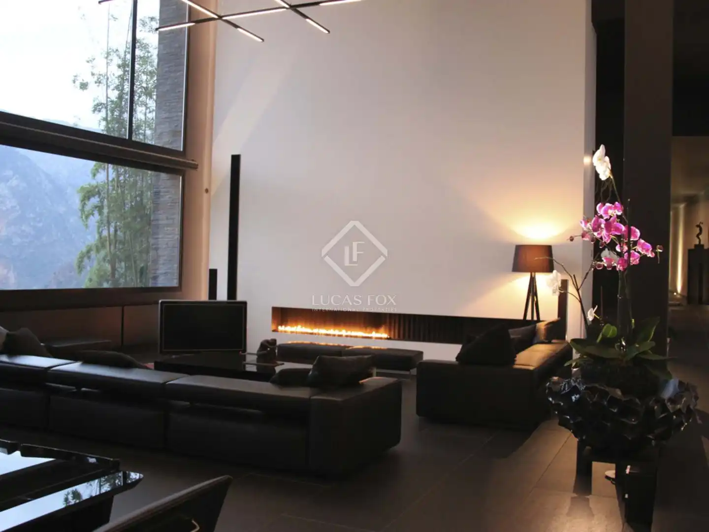 Sala de estar de Casa o chalet en venta en Sant Julià de Lòria con Calefacción, Jardín privado y Parquet