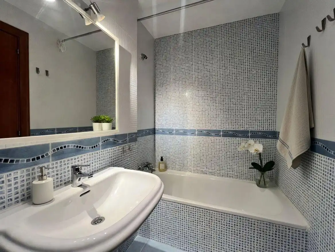 Baño de Piso en venta en Reus con Aire acondicionado, Calefacción y Balcón