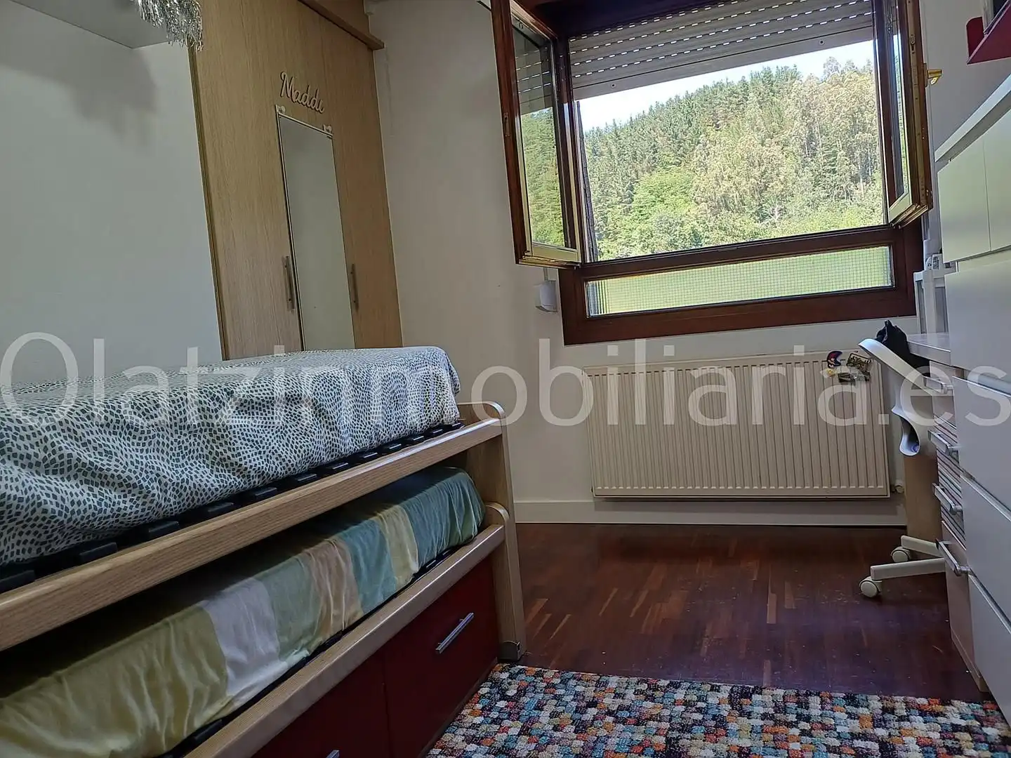 Schlafzimmer von Wohnung zum Verkauf in Güeñes mit Heizung, Abstellraum und Balkon