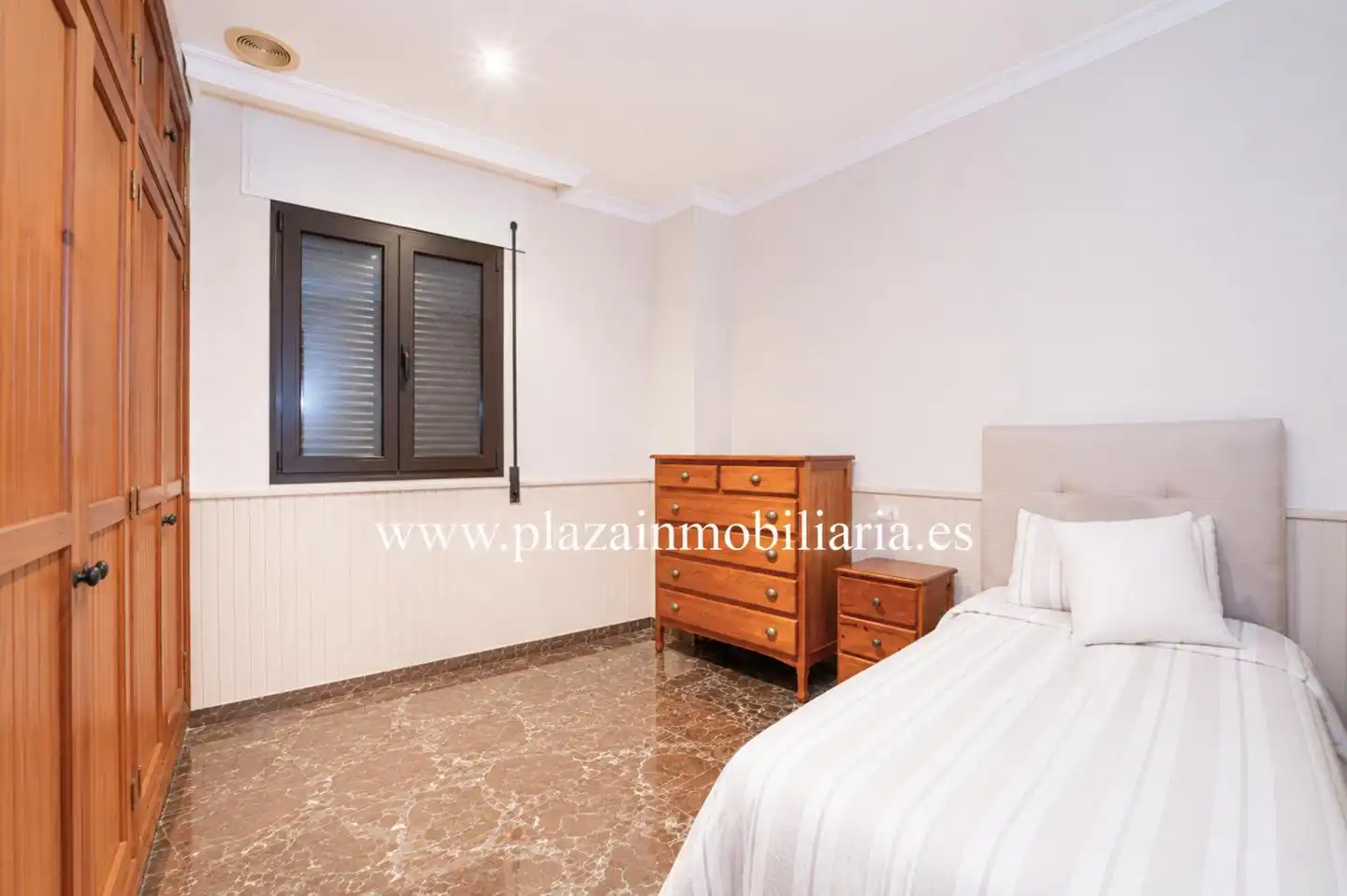 Habitación de Casa o chalet en venta en Lucena con Aire acondicionado, Trastero y Balcón