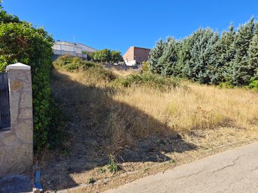 Terreny residencial en venda a Torrejón del Rey