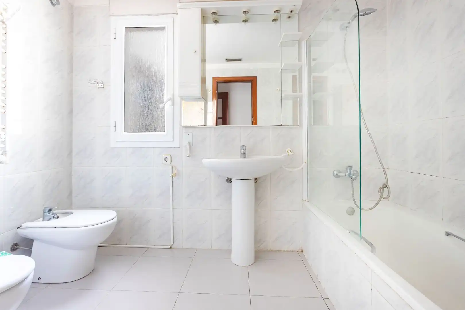 Baño de Apartamento en venta en Roses con Aire acondicionado y Calefacción