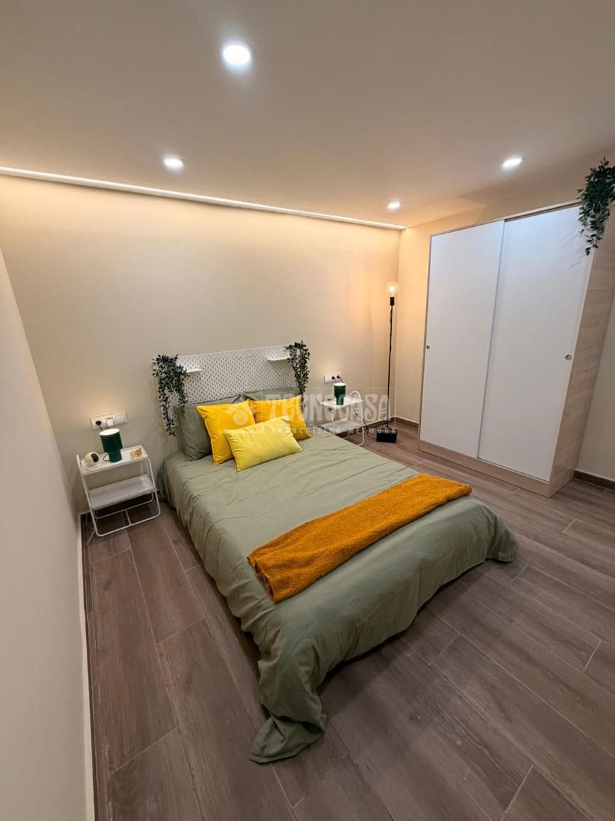 Dormitori de Pis en venda en  Barcelona Capital amb Aire condicionat