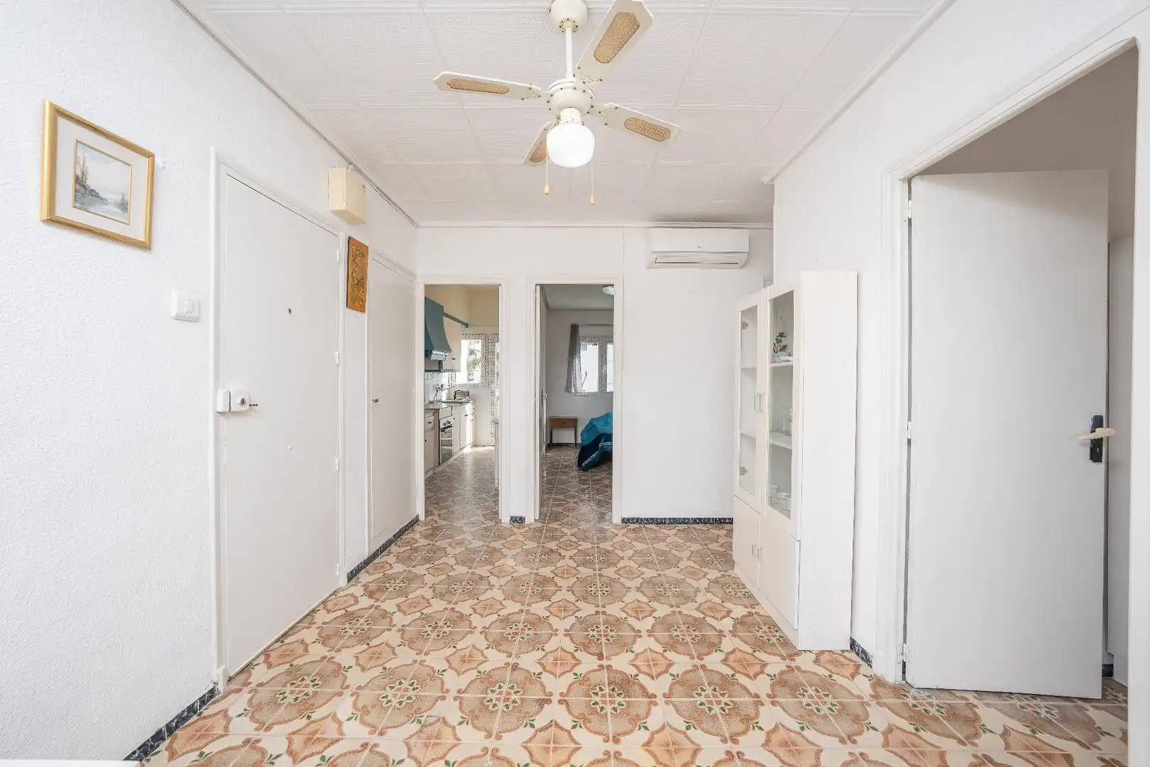 Apartamento en venta en Calle Calle Elda, imagen 2