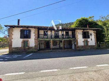 Casa en venda a cos 5