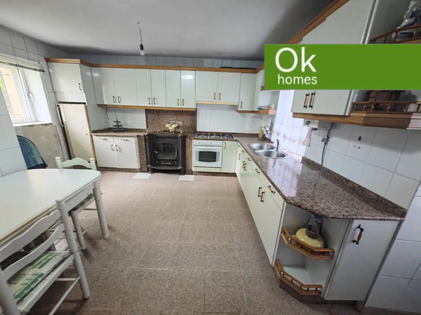 Casa con jardín en venta en Curtis, imagen 3