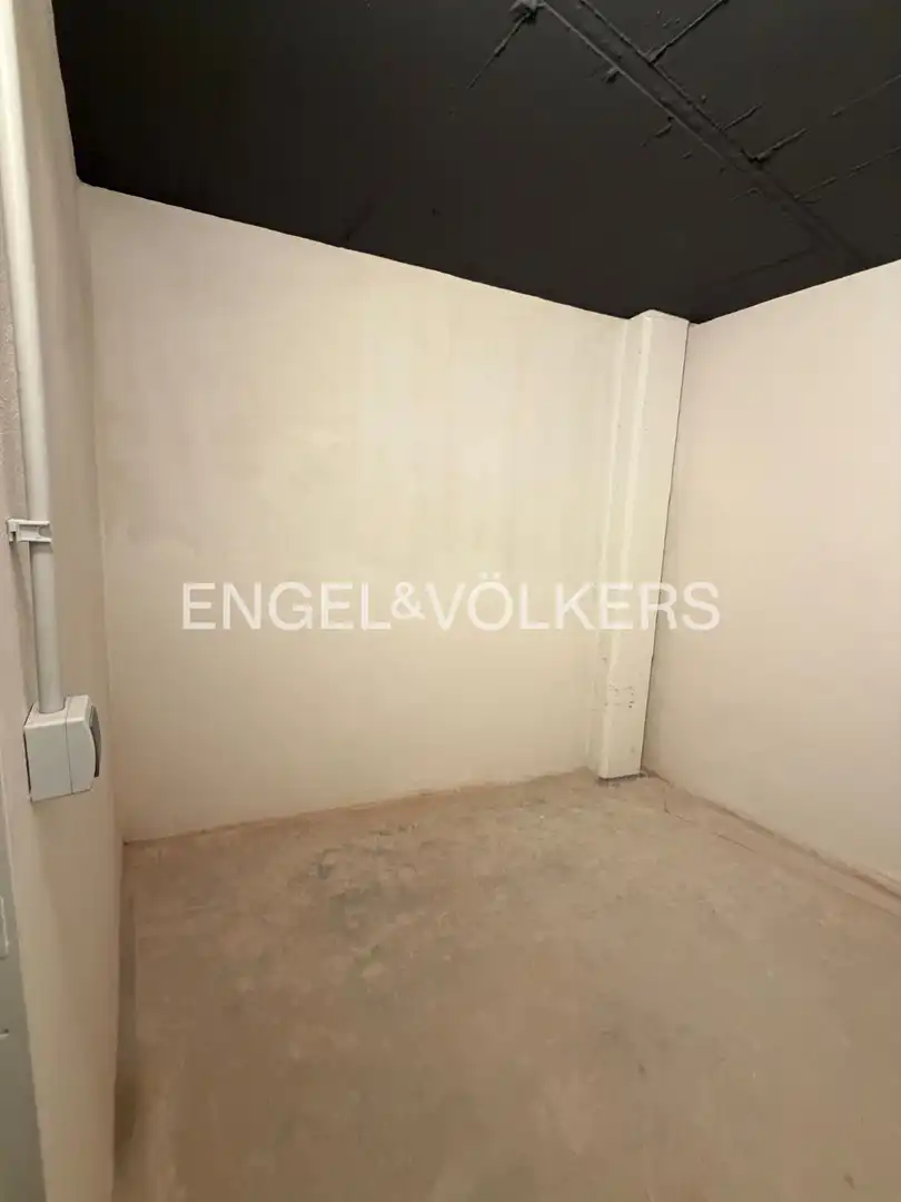 Flat for rent in Valencia  with Air Conditioner, Heating and Private garden