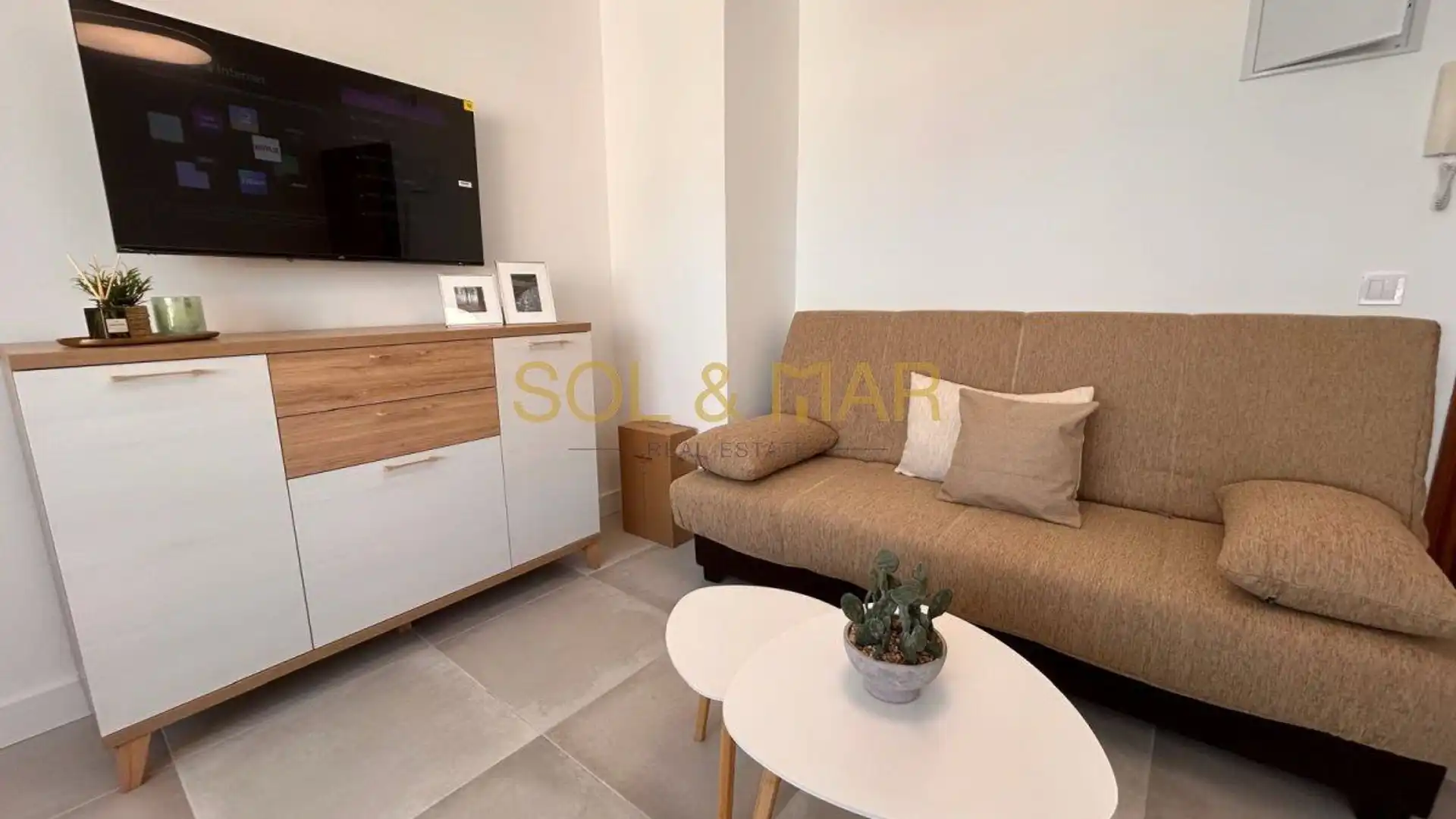 Sala de estar de Apartamento de alquiler en Torremolinos con Aire acondicionado, Calefacción y Amueblado