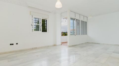 Foto 3 de Apartamento en venta en El Pinillo, Torremolinos