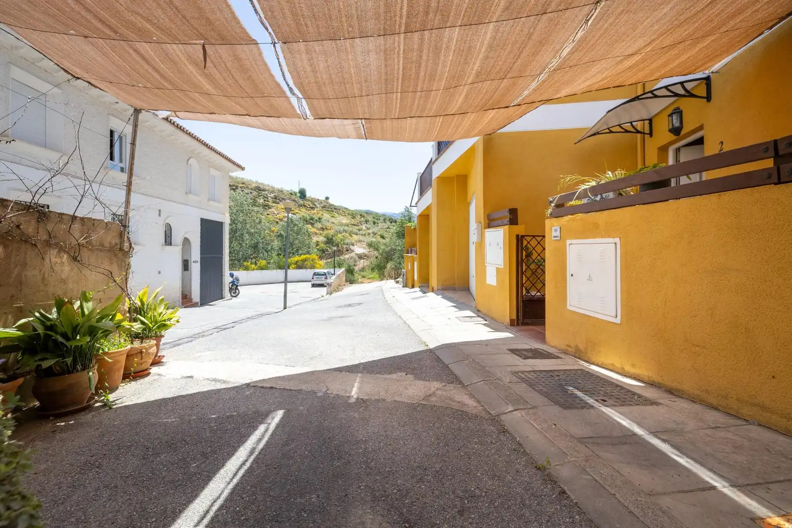 Vista exterior de Casa adosada en venta en Gójar con Calefacción