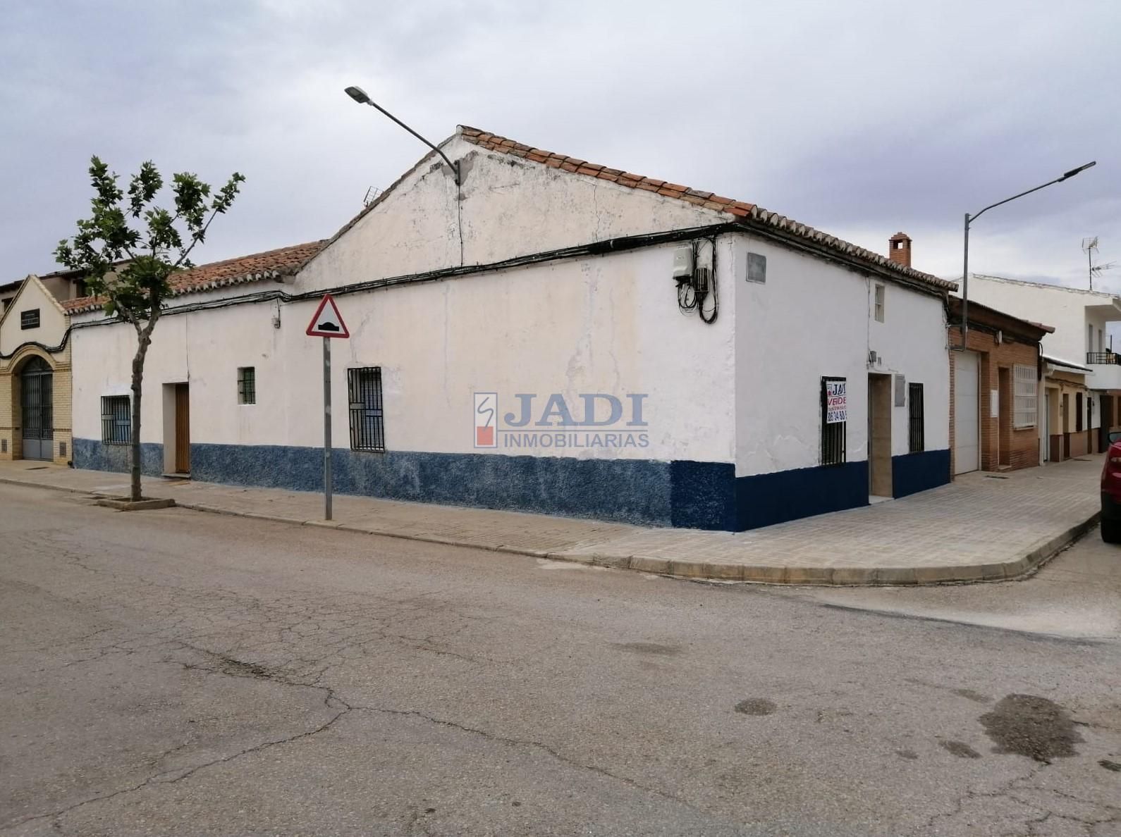 Vista exterior de Casa o chalet en venta en Almuradiel con Trastero