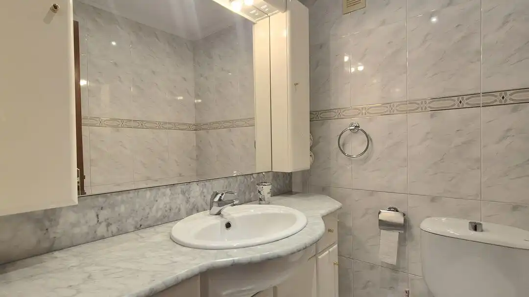 Flat with terrace for sale in Avenida Comercial 15, imagen 17