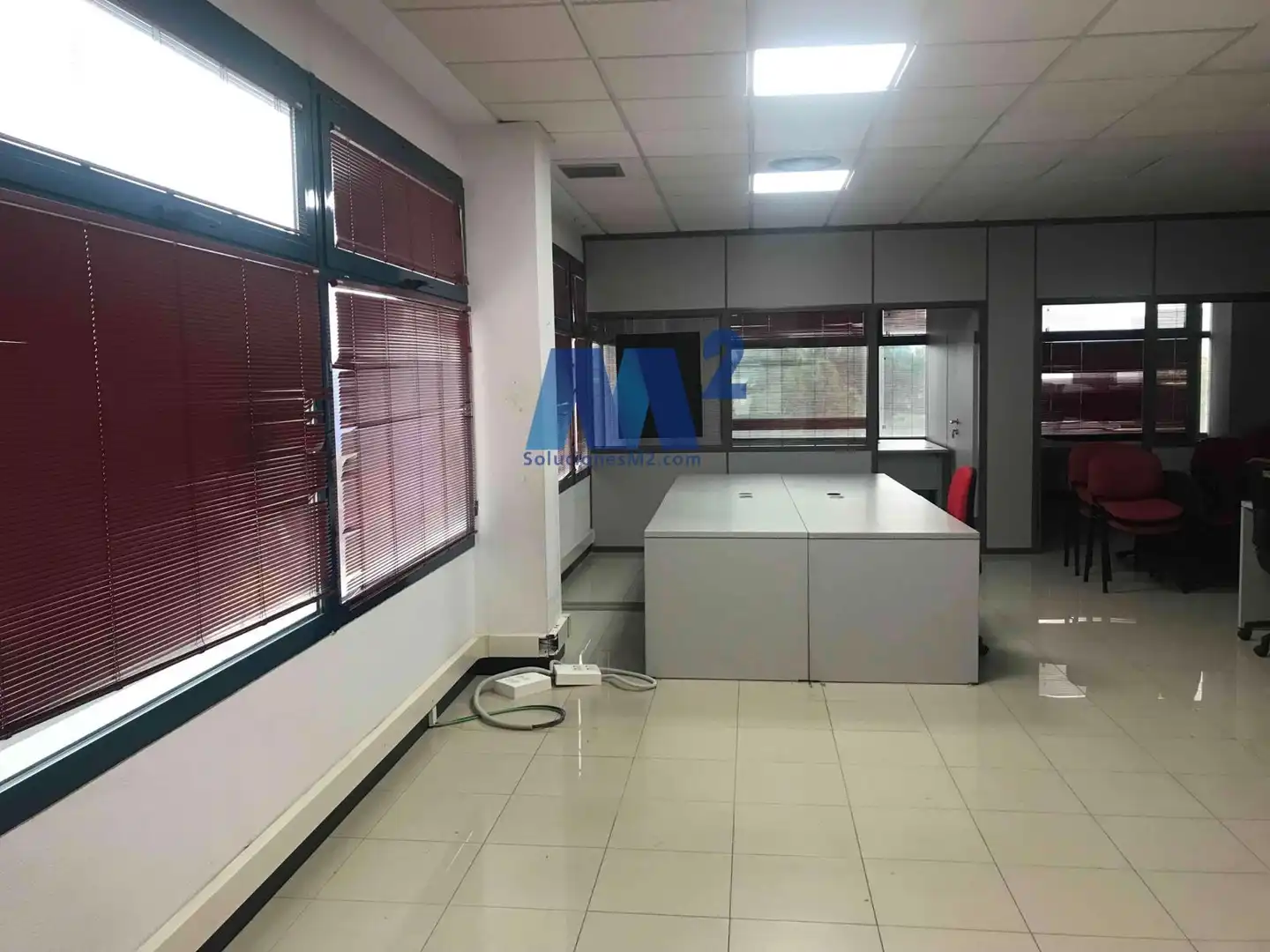 Oficina de lloguer a José Echegaray, Norte