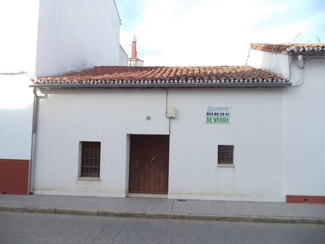 Casa-chalet en Venta en Calle San Isidro en Azuaga