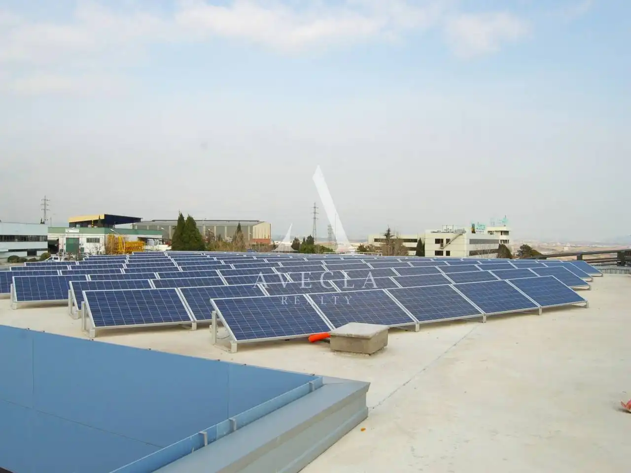 Terrace of Industrial buildings for rent in Barberà del Vallès